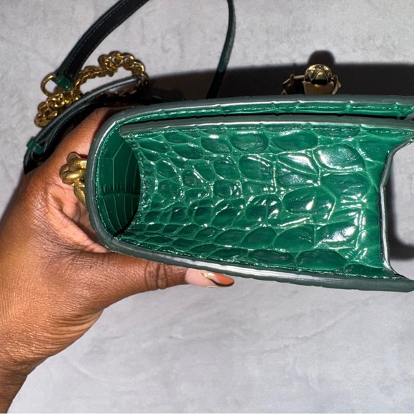 Alexander McQueen Jewelled Satchel croc-effect crossbody bag - Picture 5 of 10